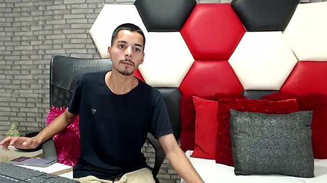 Thristan05 webcam show