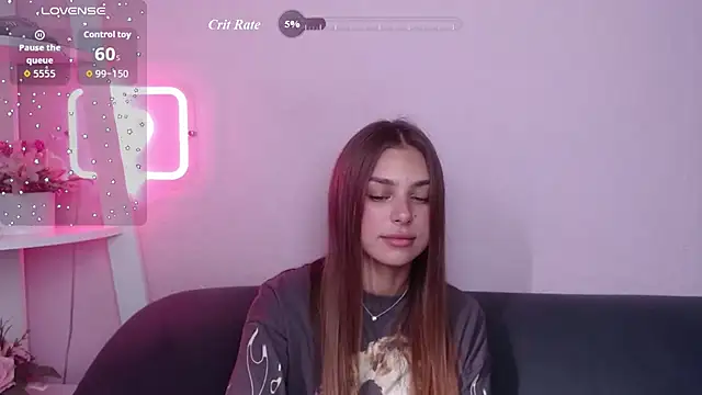 MilanaAngelAs Adlı Modelin Canlı XXX Sohbeti