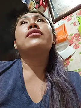 Filipina_Desire 现场XXX聊天