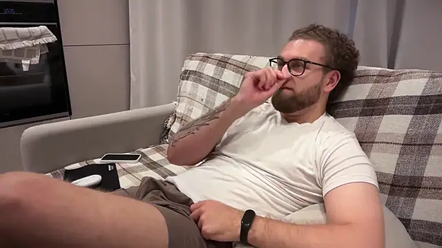 Bear_bear_ élő XXX-chatje