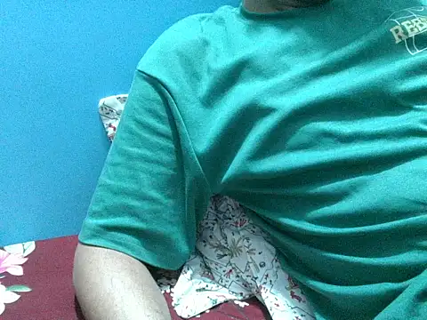 Precumboner 现场XXX聊天