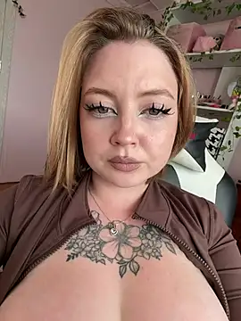 EmmySuiyugh Live XXX-Chat