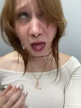 SlavicCandy Adlı Modelin Canlı XXX Sohbeti