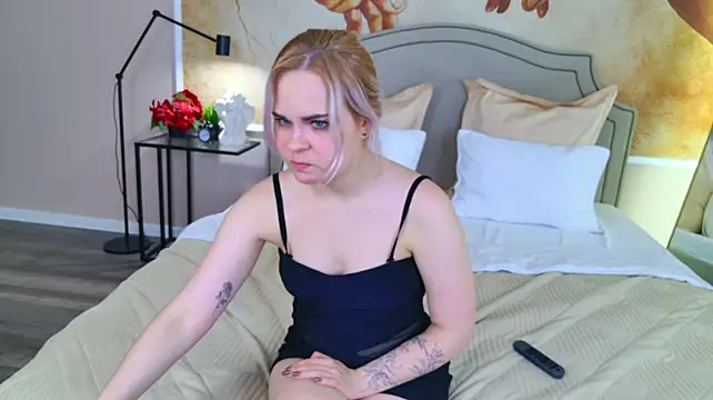 DaisySnow Chat XXX live