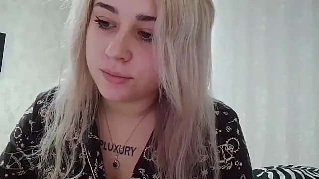 IsaWhitton Chat XXX in diretta
