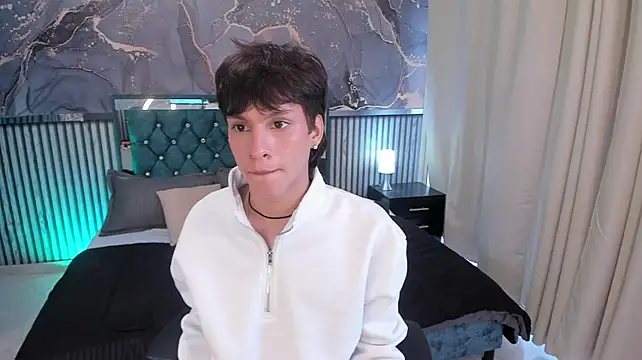 max_hunter1 Chat XXX in diretta