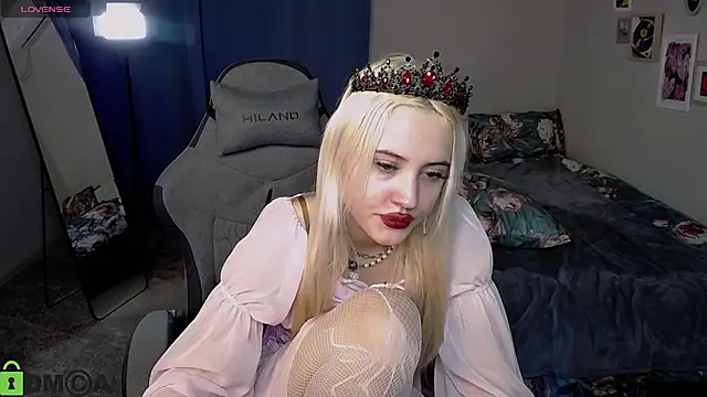 LaslyAngel XXX чат на живо