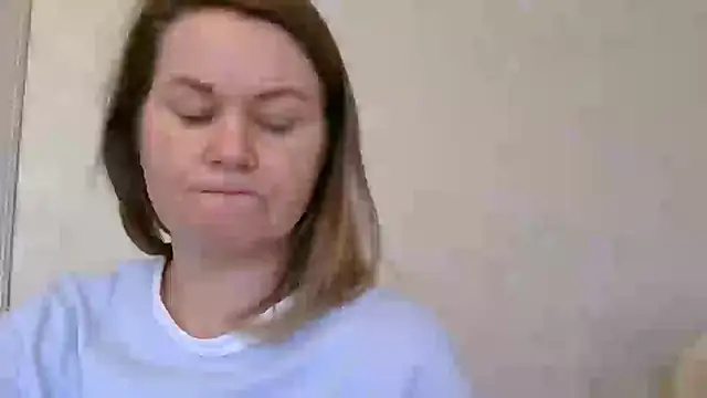 Rilenavia XXX чат на живо