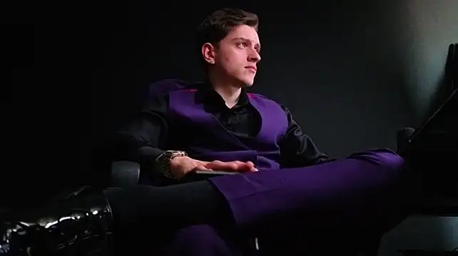 FelixStarkk XXX чат на живо