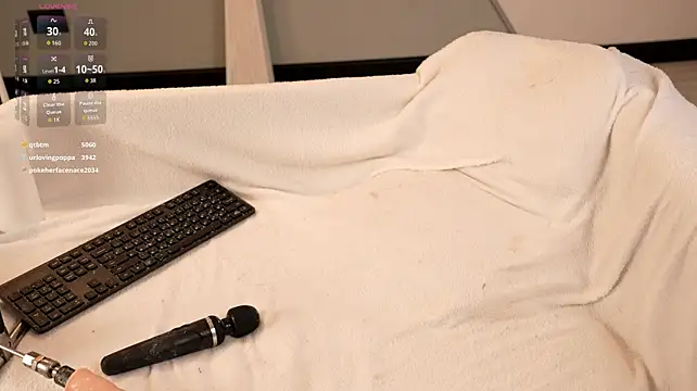 LustyLunaaX Adlı Modelin Canlı XXX Sohbeti