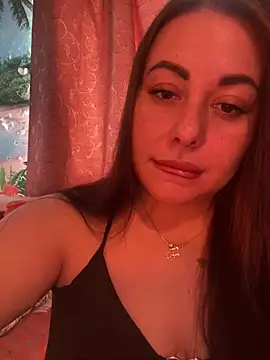 צ'אט XXX בשידור חי של DaisyStreet