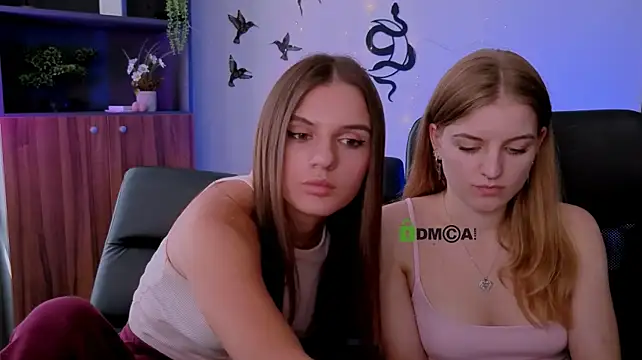 XXX chat uživo modela lisa_dark_