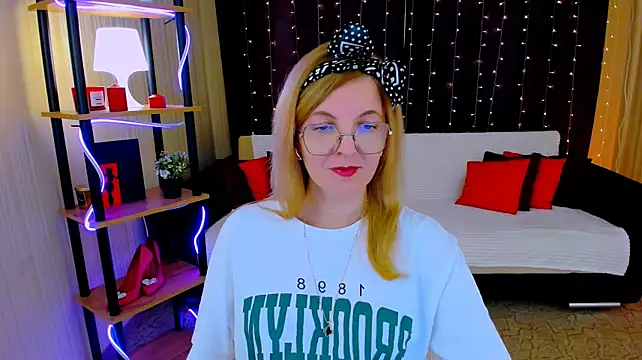 YourUniverser Chat XXX live
