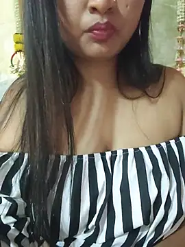 Tridha_2 Live XXX-Chat