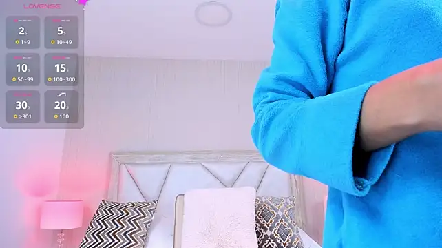 TyraKayneのライブXXXチャット