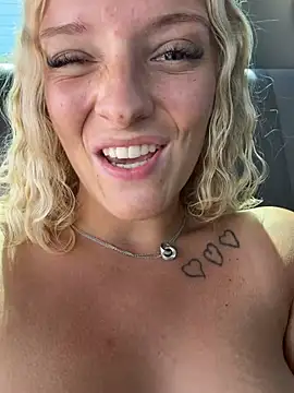 XXX chat uživo modela Sophie_cute06