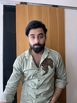 Royalboy_03's Webcam Show