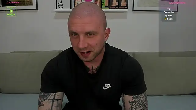 Gerard_Finbar Adlı Modelin Canlı XXX Sohbeti