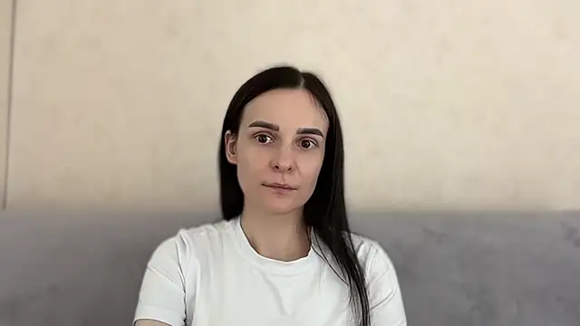Deliyahn Live XXX chat