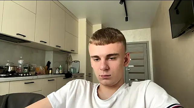 Онлайн чат XXX SoloFury