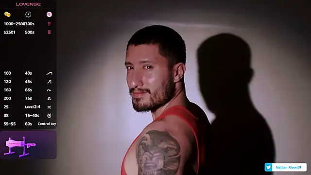 Chat +18 de Nathan_rivers ao vivo
