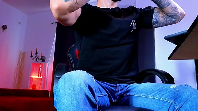 Chat XXX Live MightyAaron66