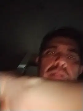 manuel4200 – Naživo XXX chat