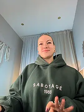 Tattitude_ Chat XXX live