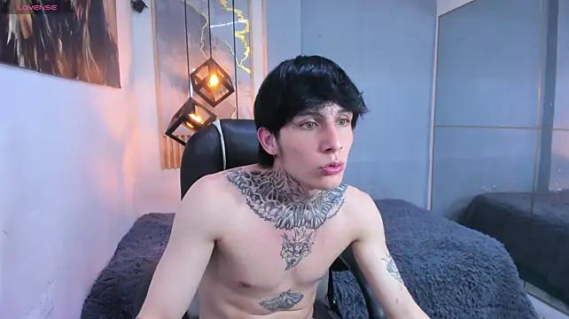 Živý XXX chat Cry_thereal