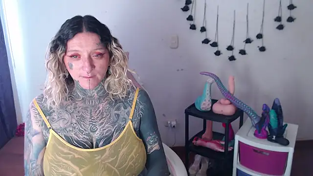 Chat XXX en directo de SLOPPYTITSS