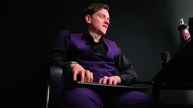 Czat XXX na żywo – FelixStarkk