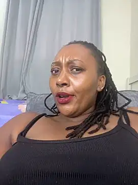FREAKYBBW_001's Live XXX Chat