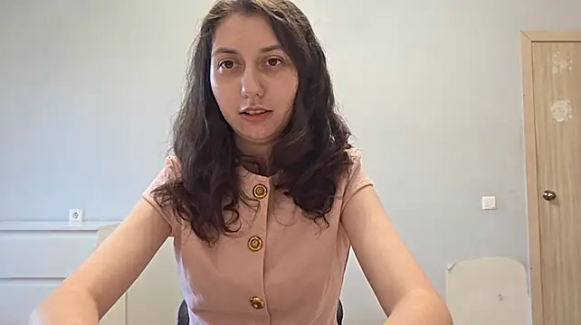 ChrystalAlma's Live XXX Chat