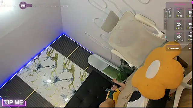 Alexa_therealhorsecock – Naživo XXX chat
