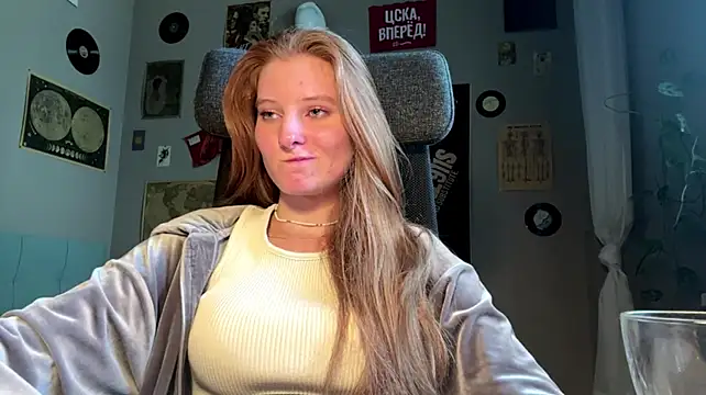 EllyCerry's Live XXX Chat