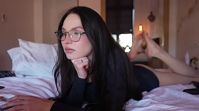ibiddi Adlı Modelin Canlı XXX Sohbeti