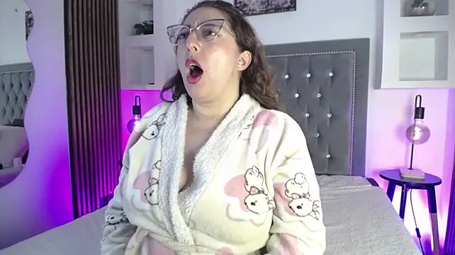 AnnadirtyXo Chat XXX in diretta