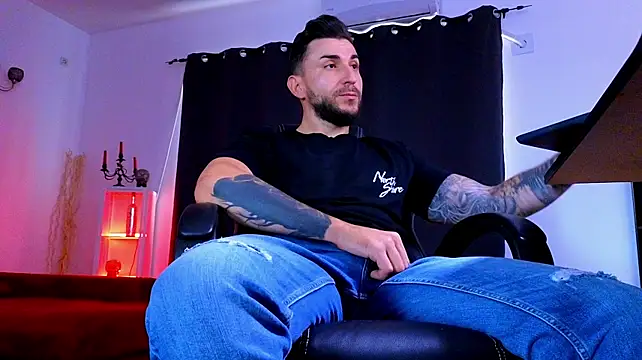 MightyAaron66 Chat XXX live