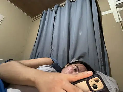 XXX chat uživo modela yen_yen