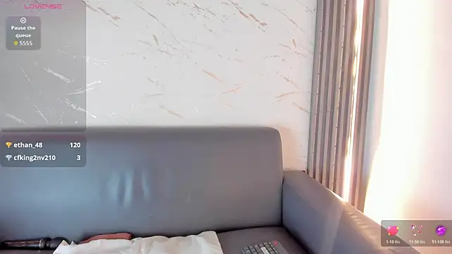 Charlotte__Brown_ élő XXX-chatje