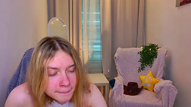 Онлайн чат XXX MilanaRayy