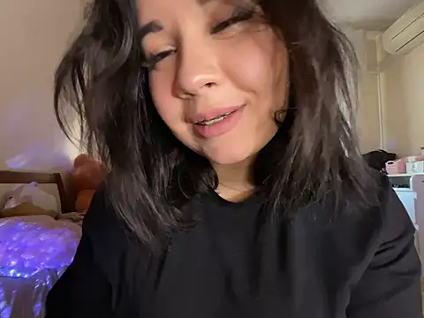 Онлайн чат XXX Viviaaan_n