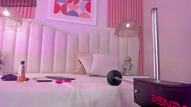 Онлайн чат XXX Roseemilf_