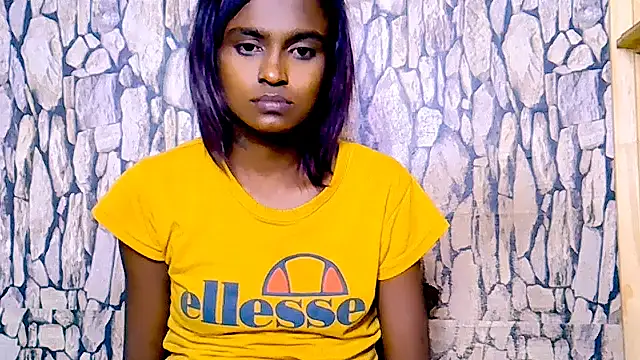 SassyXindian Chat XXX in diretta