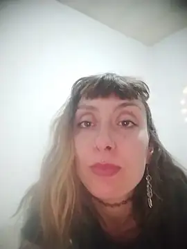 SophiaAmapola XXX чат на живо