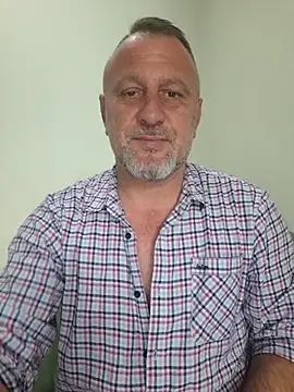 Dominator4y Adlı Modelin Canlı XXX Sohbeti