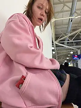SlavicCandy Live XXX Chat