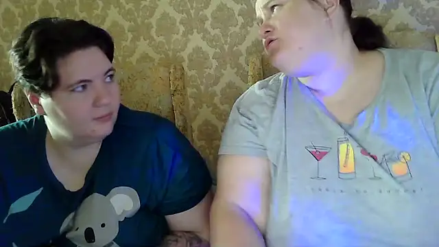 Онлайн чат XXX EmmaXKristall