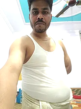 Raaz_5690 Chat XXX in diretta