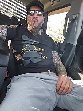Beardedtattood – Live XXX-chat
